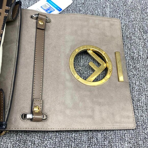 100% Authentic Fendi Kan I Shoulder Bag - Picture 12 of 14